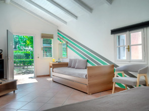 The Grove Seaside Hotel