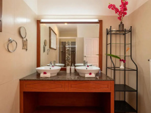 Glacis Heights Villa