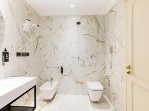 Отель B&B Hotel Firenze Laurus al Duomo