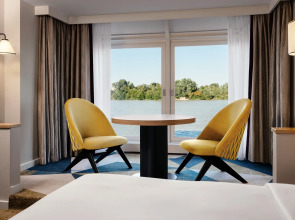 Отель Hilton Vienna Waterfront