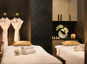 Hôtel Barrière Fouquet's Paris