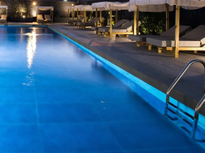 Bios Santorini Vegan - Vegetarian Boutique Hotel 