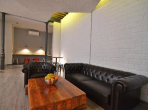 Хостел Far Home Atocha