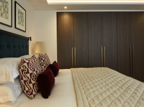 Cheval Gloucester Park at Kensington