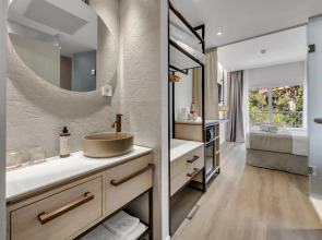 Valentin Grand Park Suite Hotel