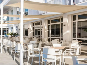 Отель Globales Condes de Alcudia