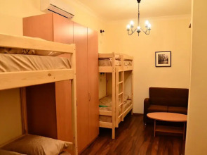 Хостел Белокоричи