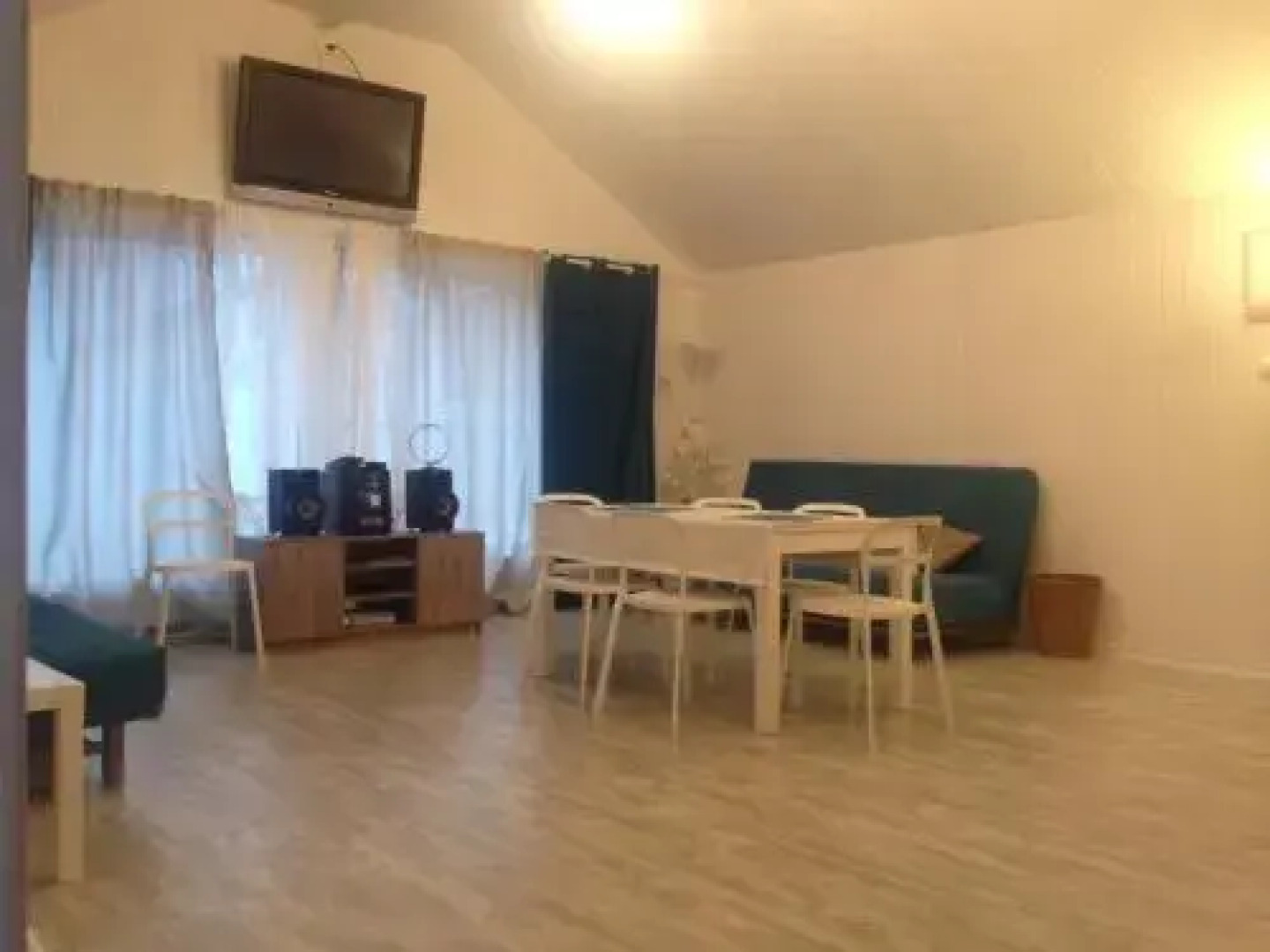 Cottage Scandi Nordic