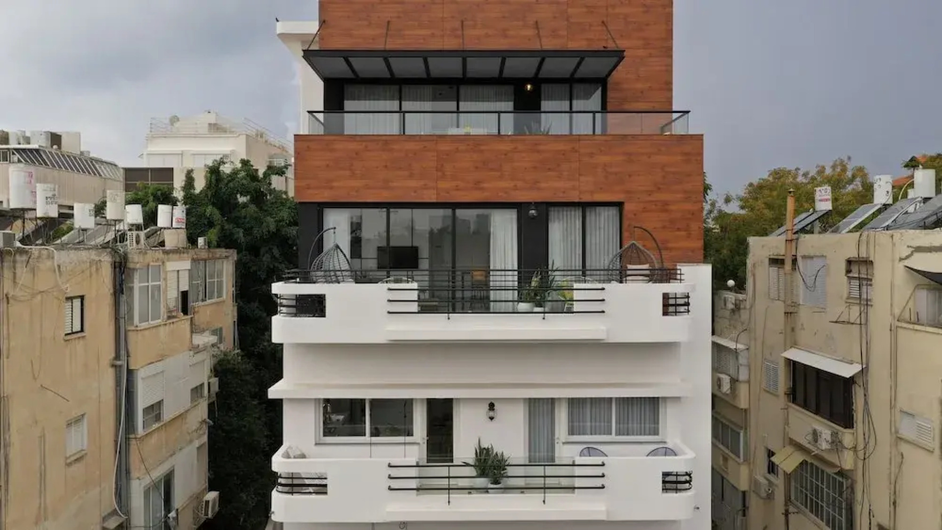 Mr. Ben Yehuda - By TLV2GO