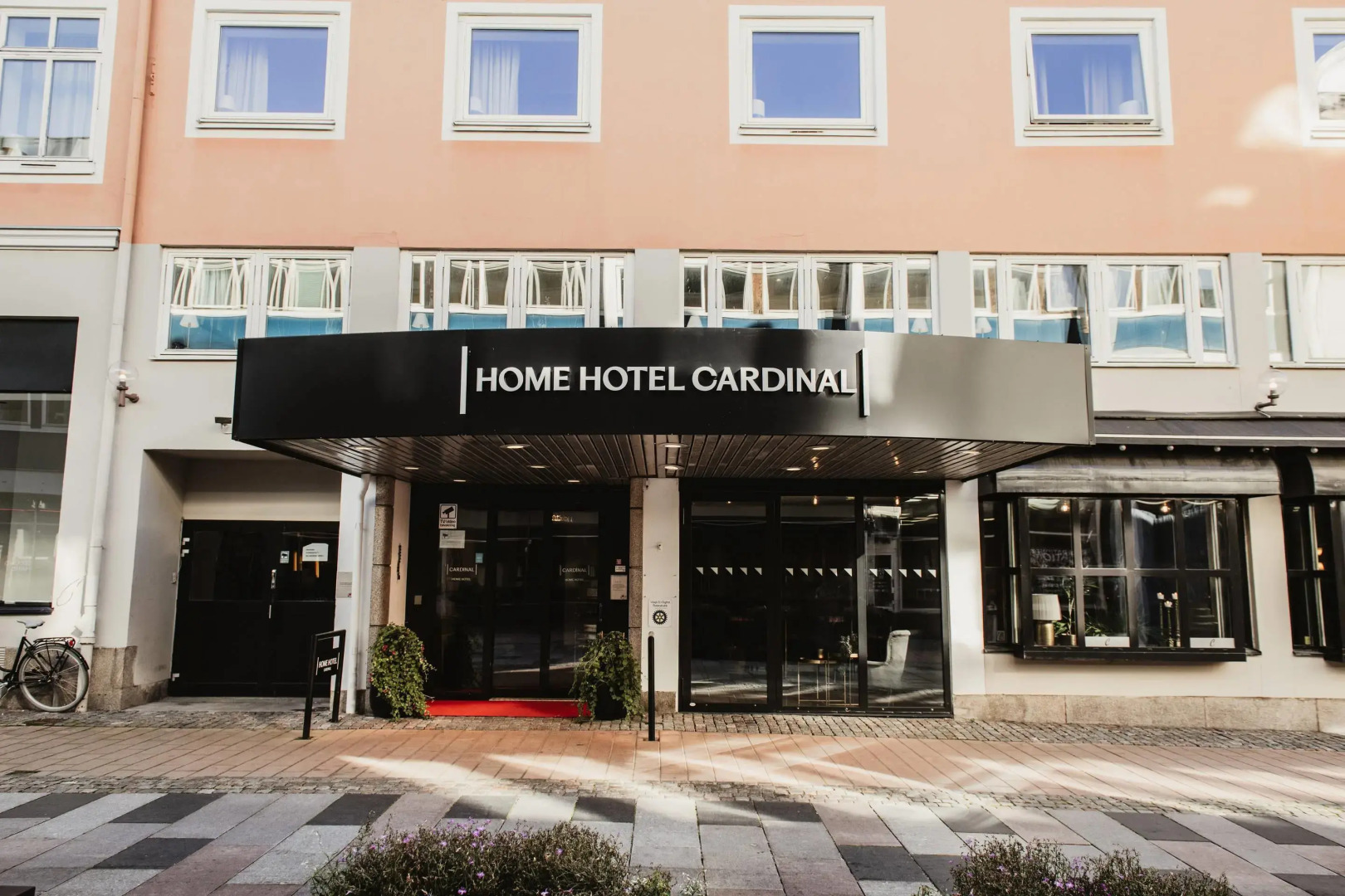 Home Hotel Cardinal – Dinner included