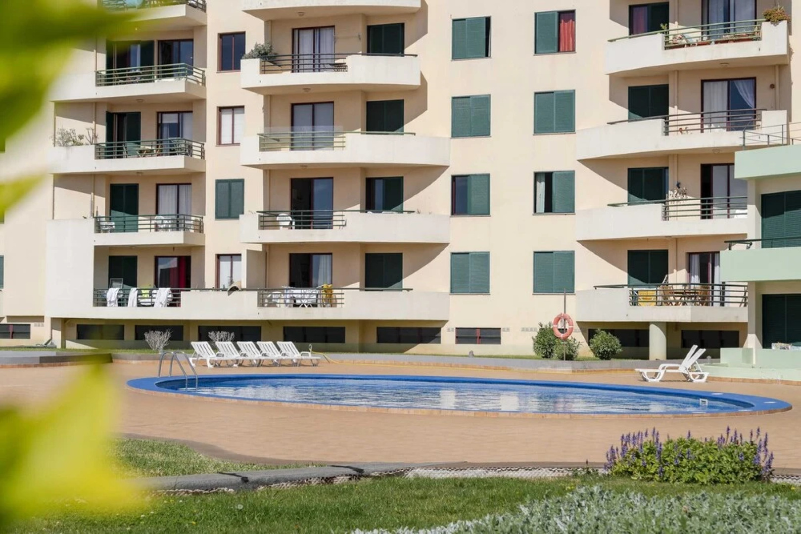 Bright Apartment With Pool, Garajau IV