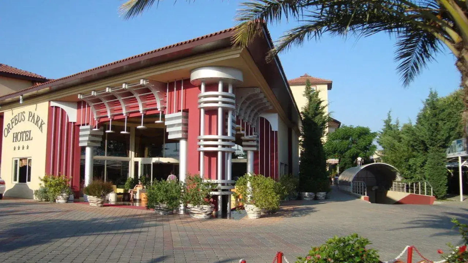 Orfeus Park Hotel