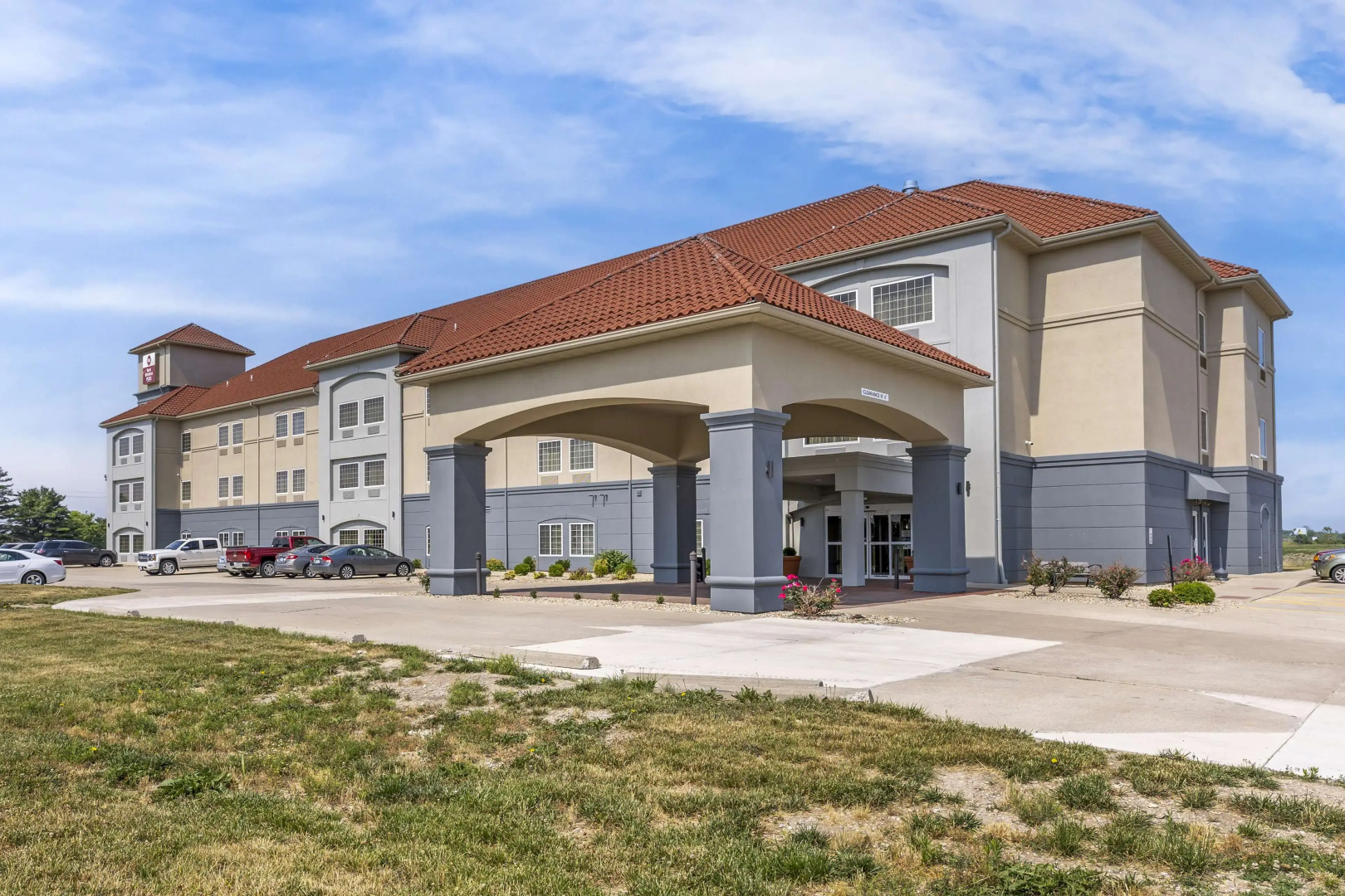 Best Western Plus MidAmerica Hotel