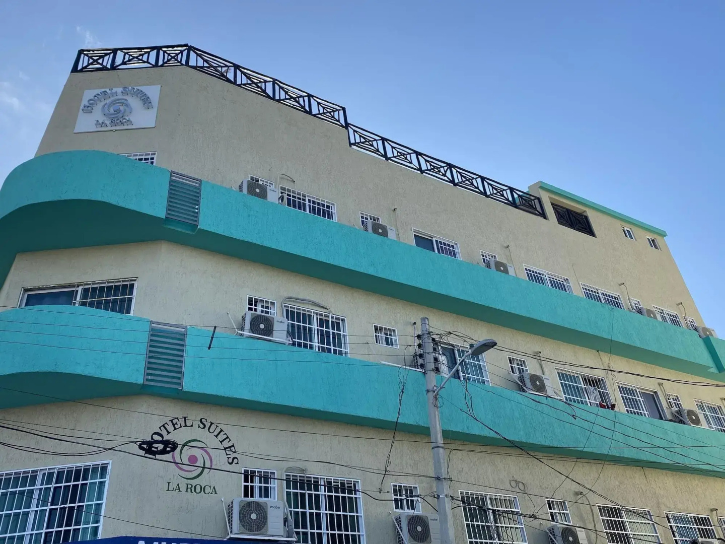 Hotel Suites La Roca