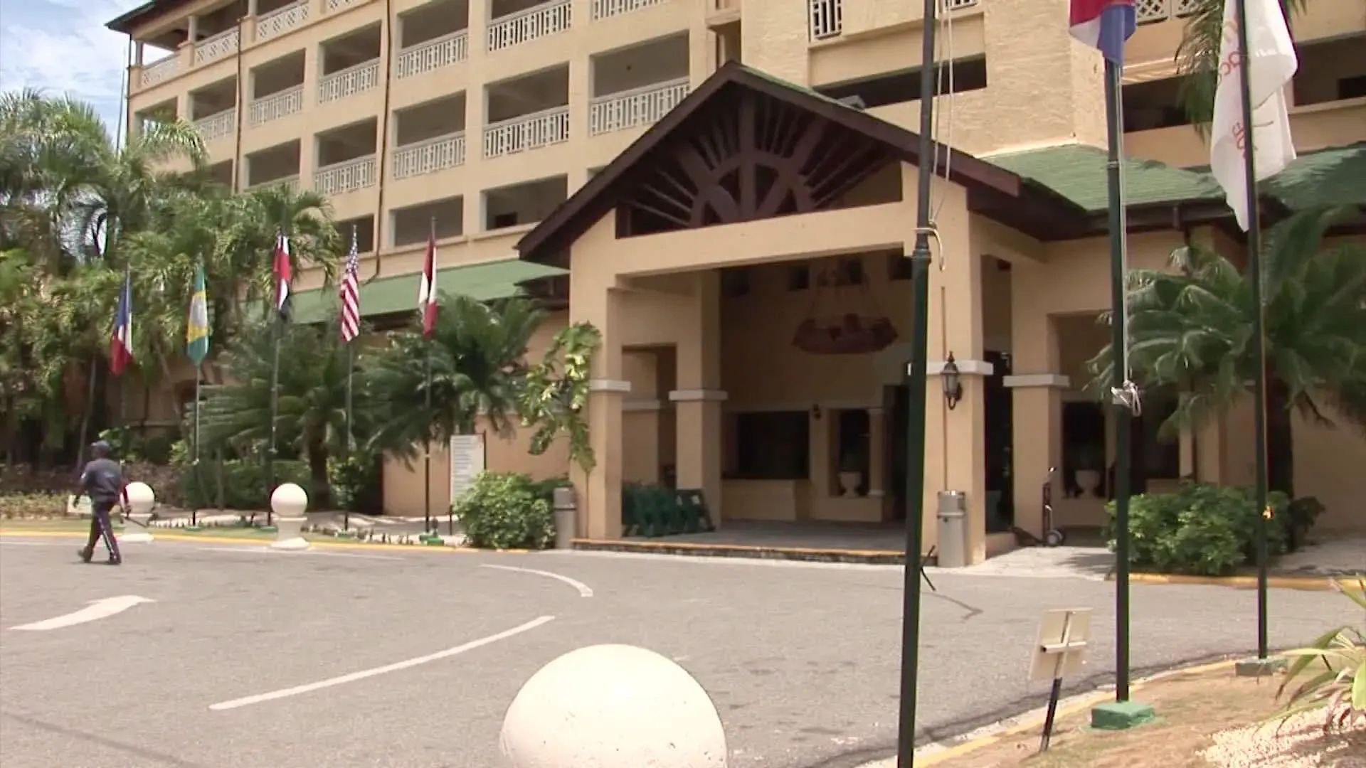 Coral Costa Caribe Beach Resort - All Inclusive