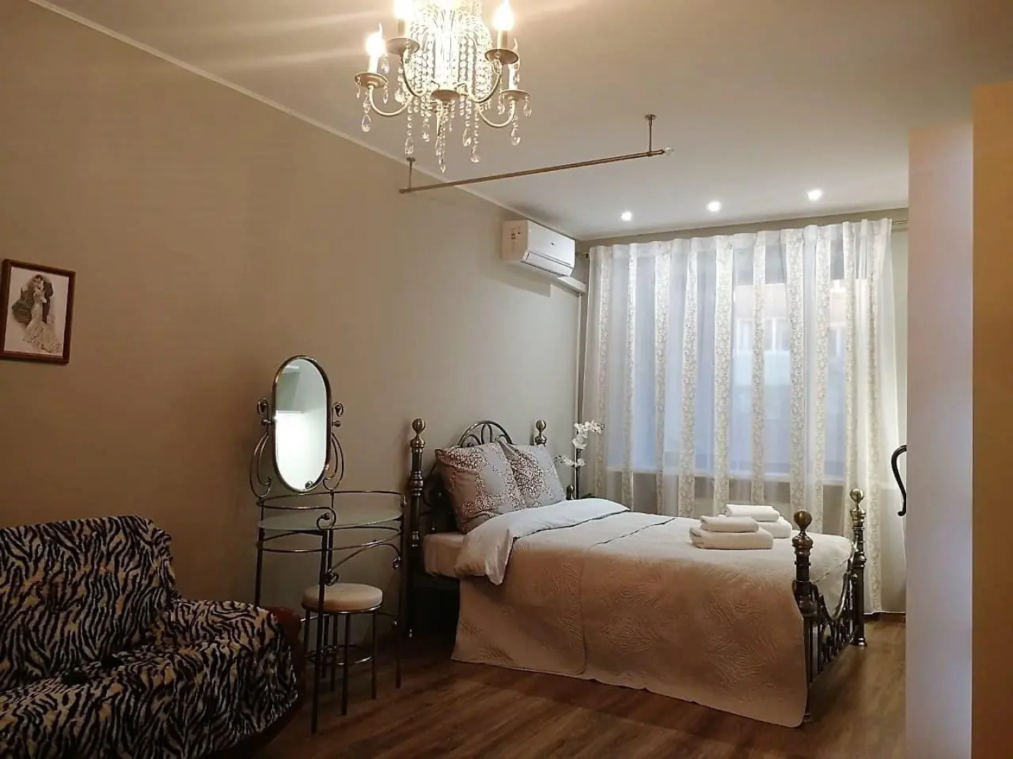 Романовский на переулке Кучерской