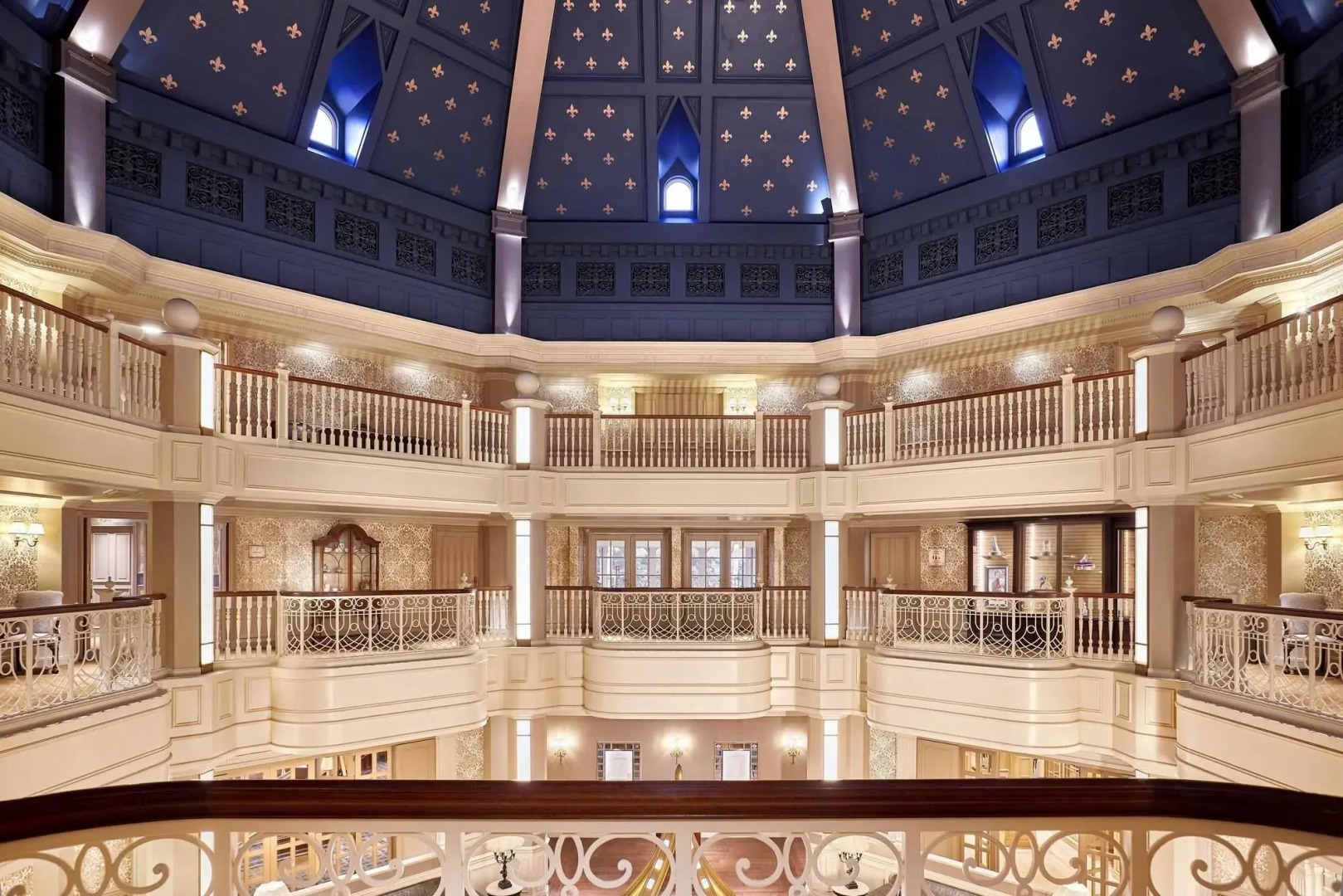 Отель Disneyland