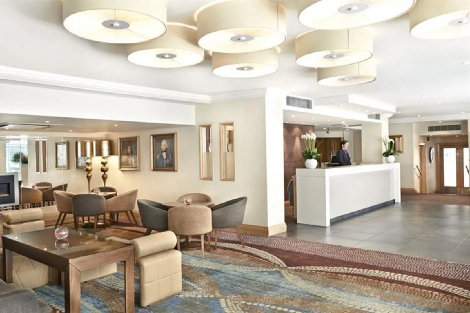 Thistle Trafalgar Square Hotel