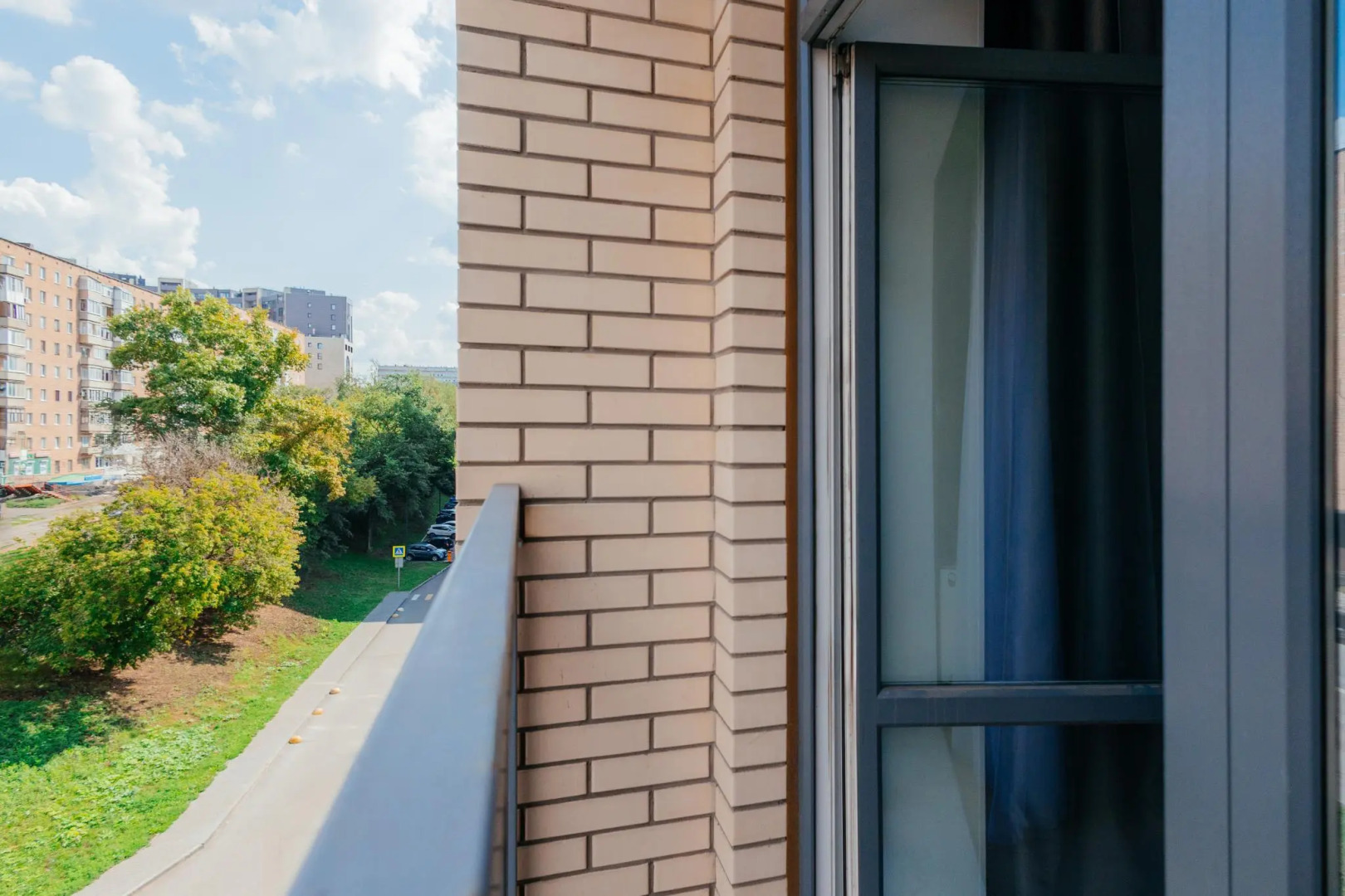 4 Ugla (Четыре угла) на Максима Горького 151