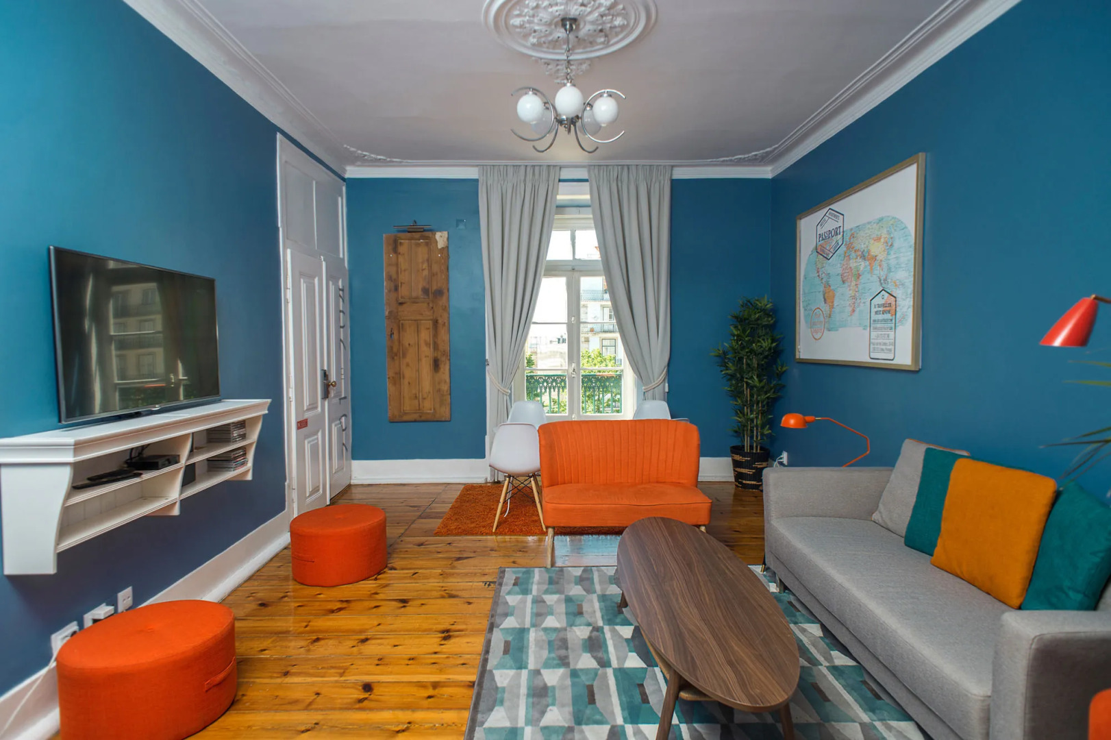 Passport Lisbon Boutique Hostel