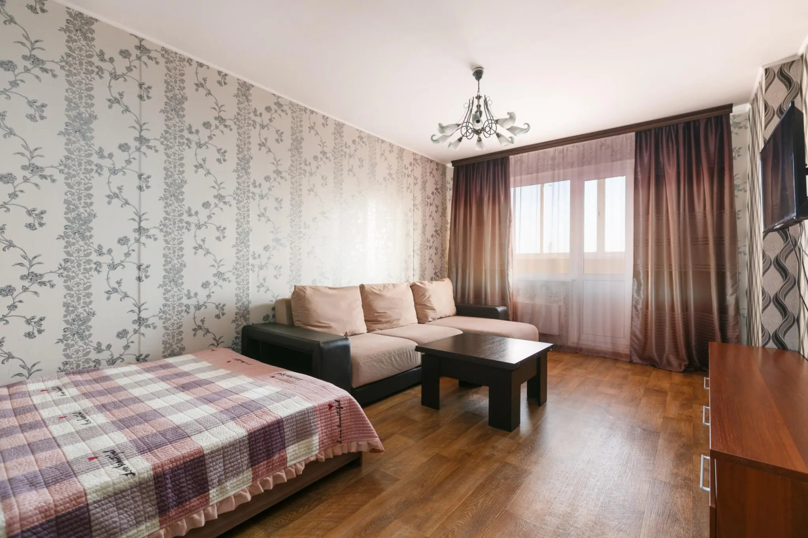 LiderHouse (ЛидерХаус) на улице Бориса Богаткова