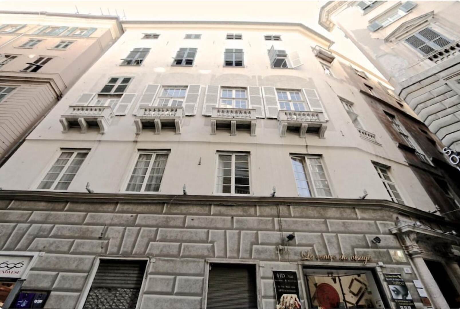 Acquario Genova8 Centre 300mt Sea