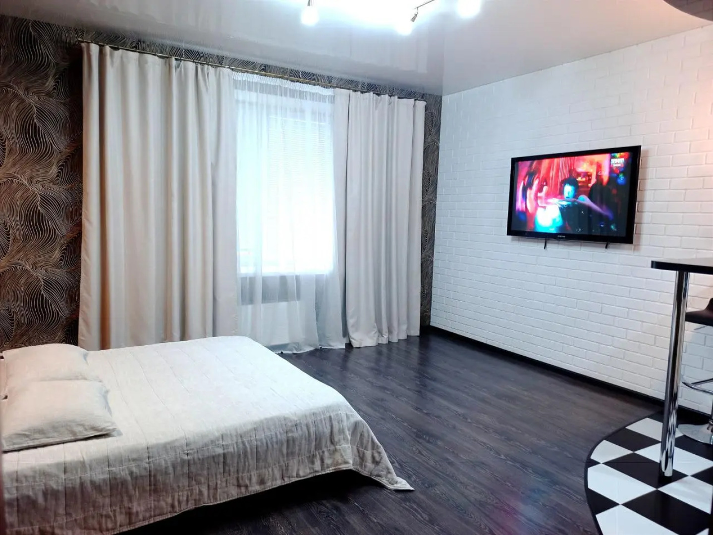 Апартаменты на улице Коммунистическая 15