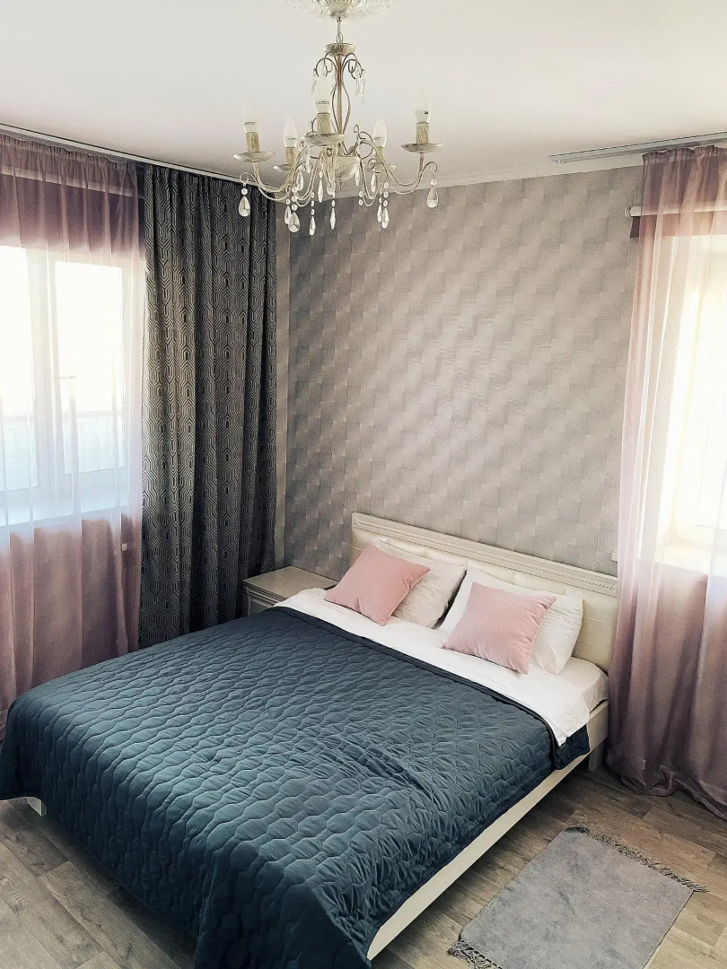 CrystalRentals (КристалРенталс) на улице Николая Зелинского