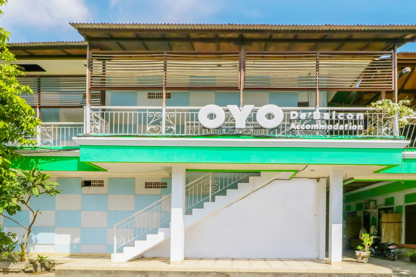 OYO 1755 De'balcon Accomodation Near Ngurah Rai Airport