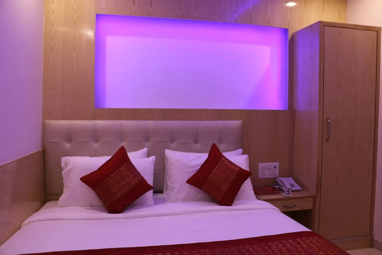 Hotel Prince Palace DX by check in room