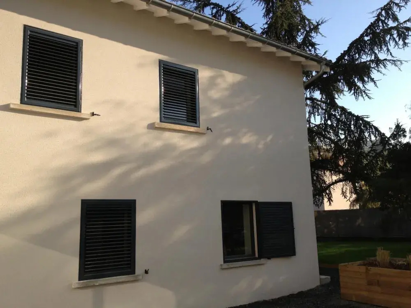 Demeure et Dependance