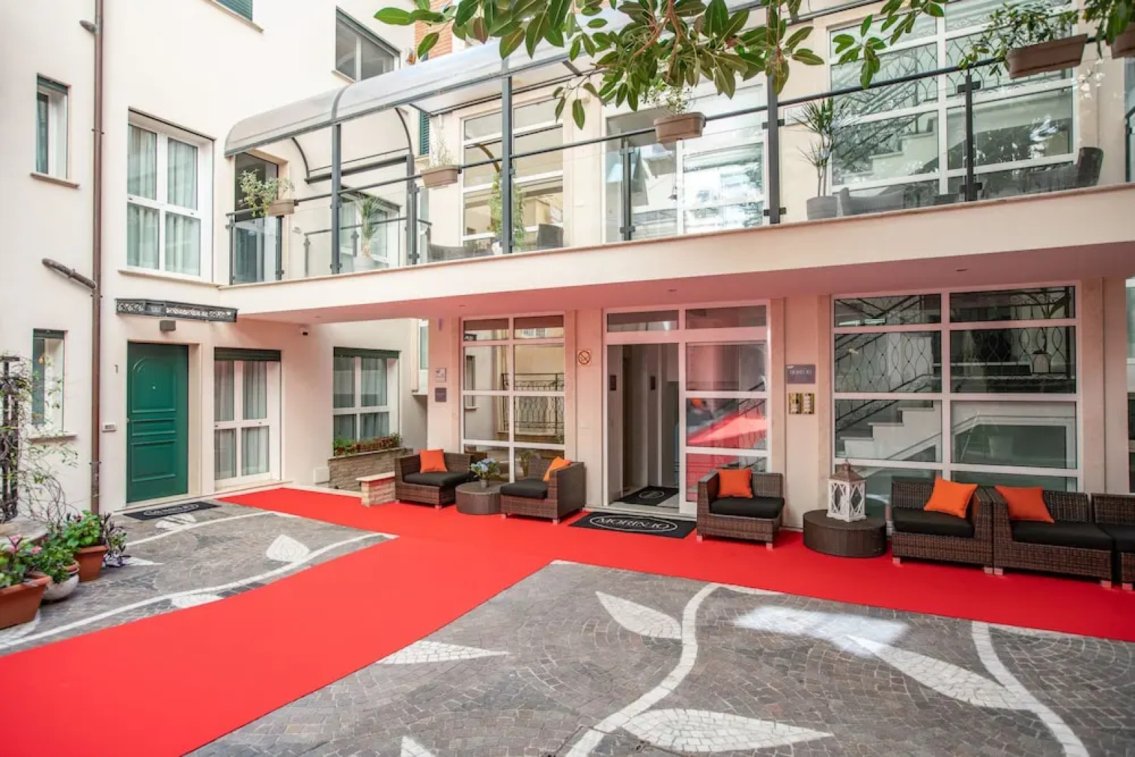 Morin 10 Rome Exclusive Suites