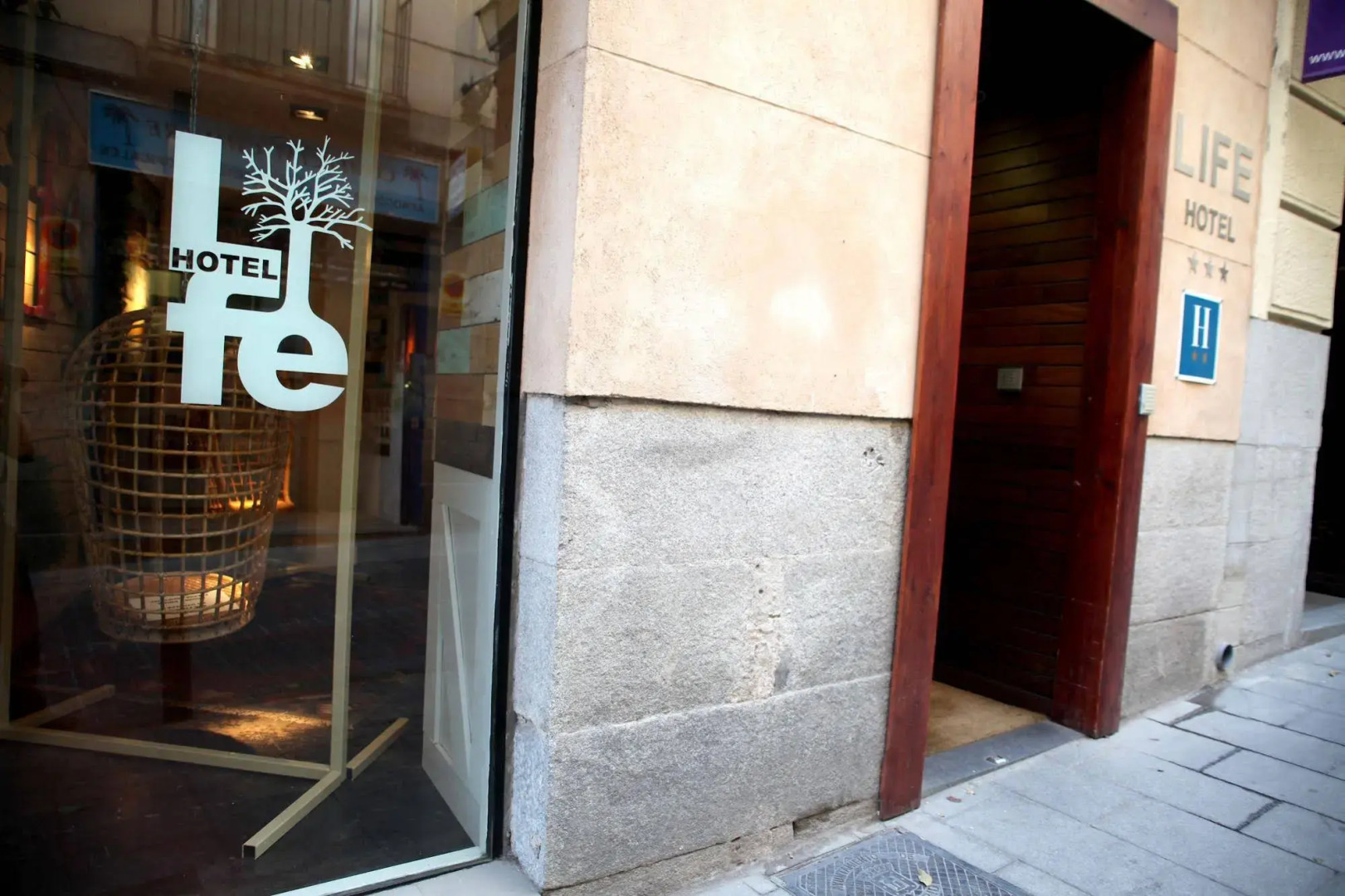 Отель Natura Life Gran Via