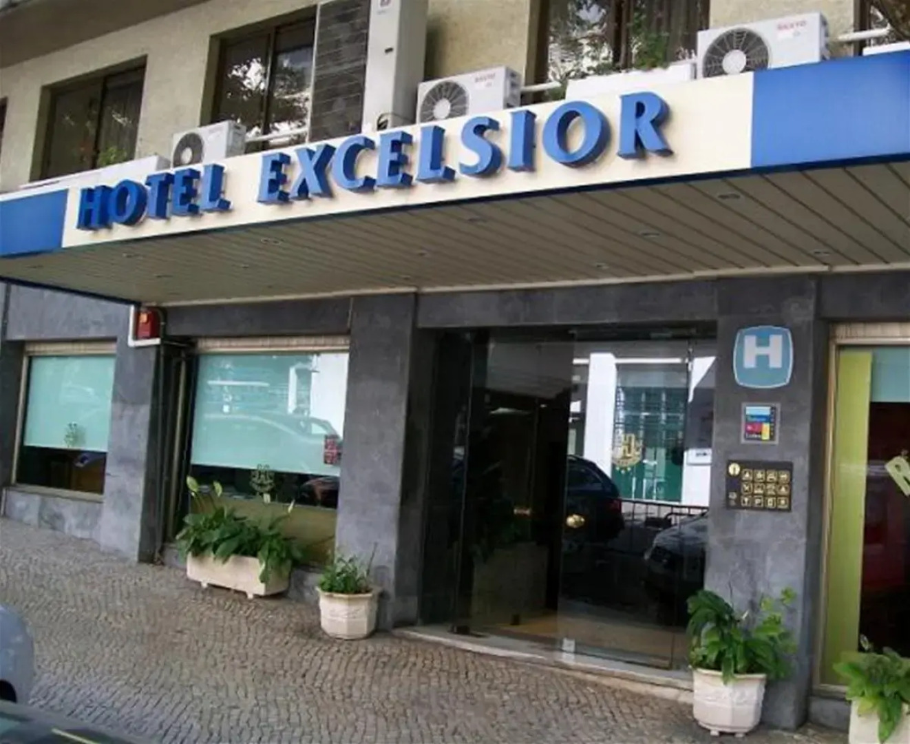Hotel Excelsior