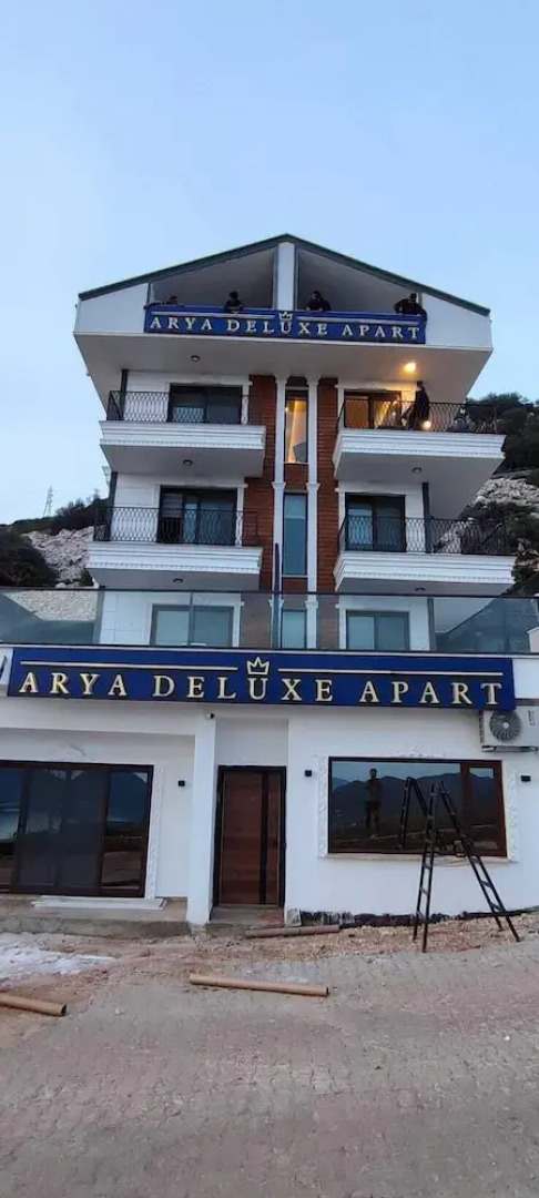 Arya Deluxe Apart