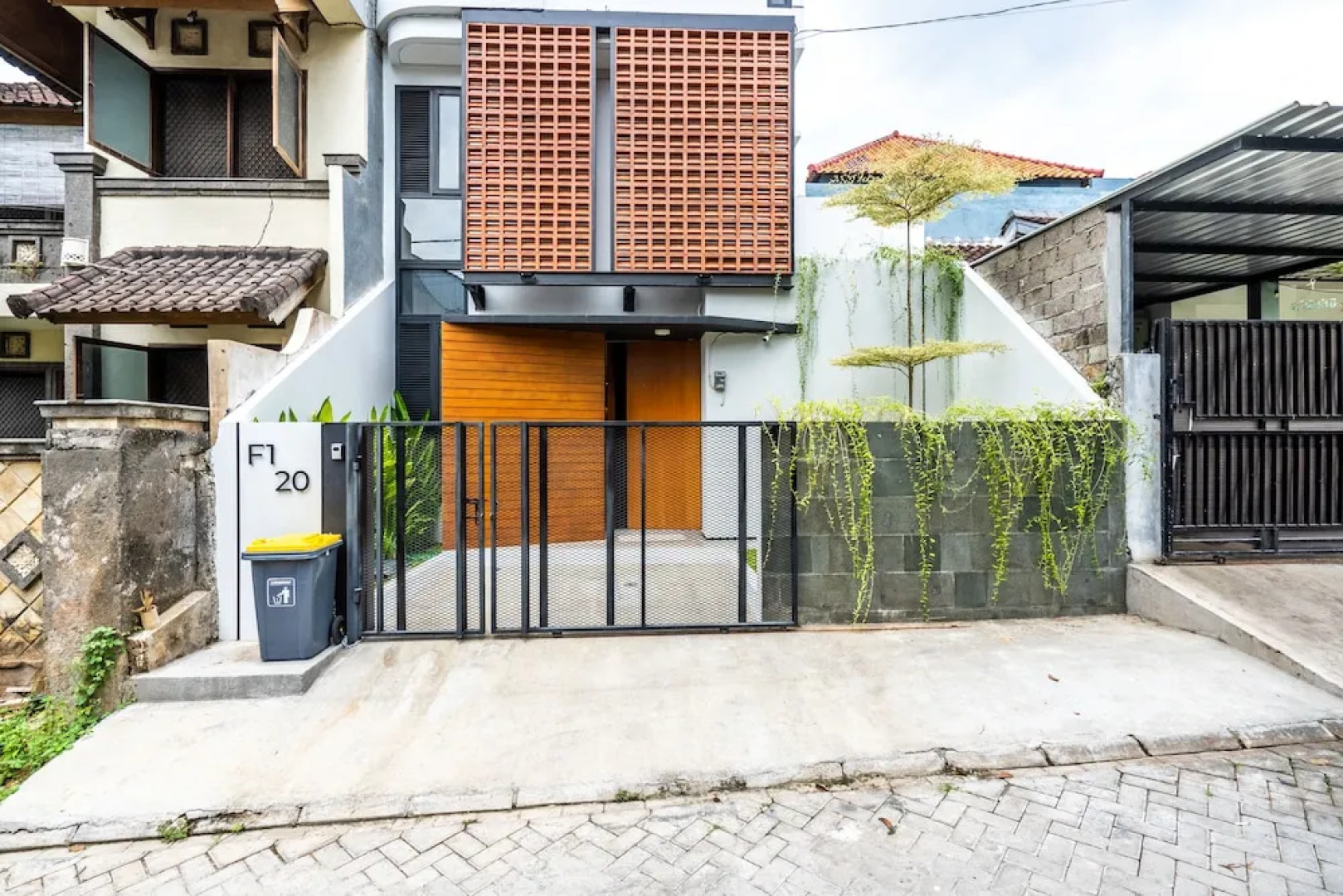 Feya Living Villa by Betterplace