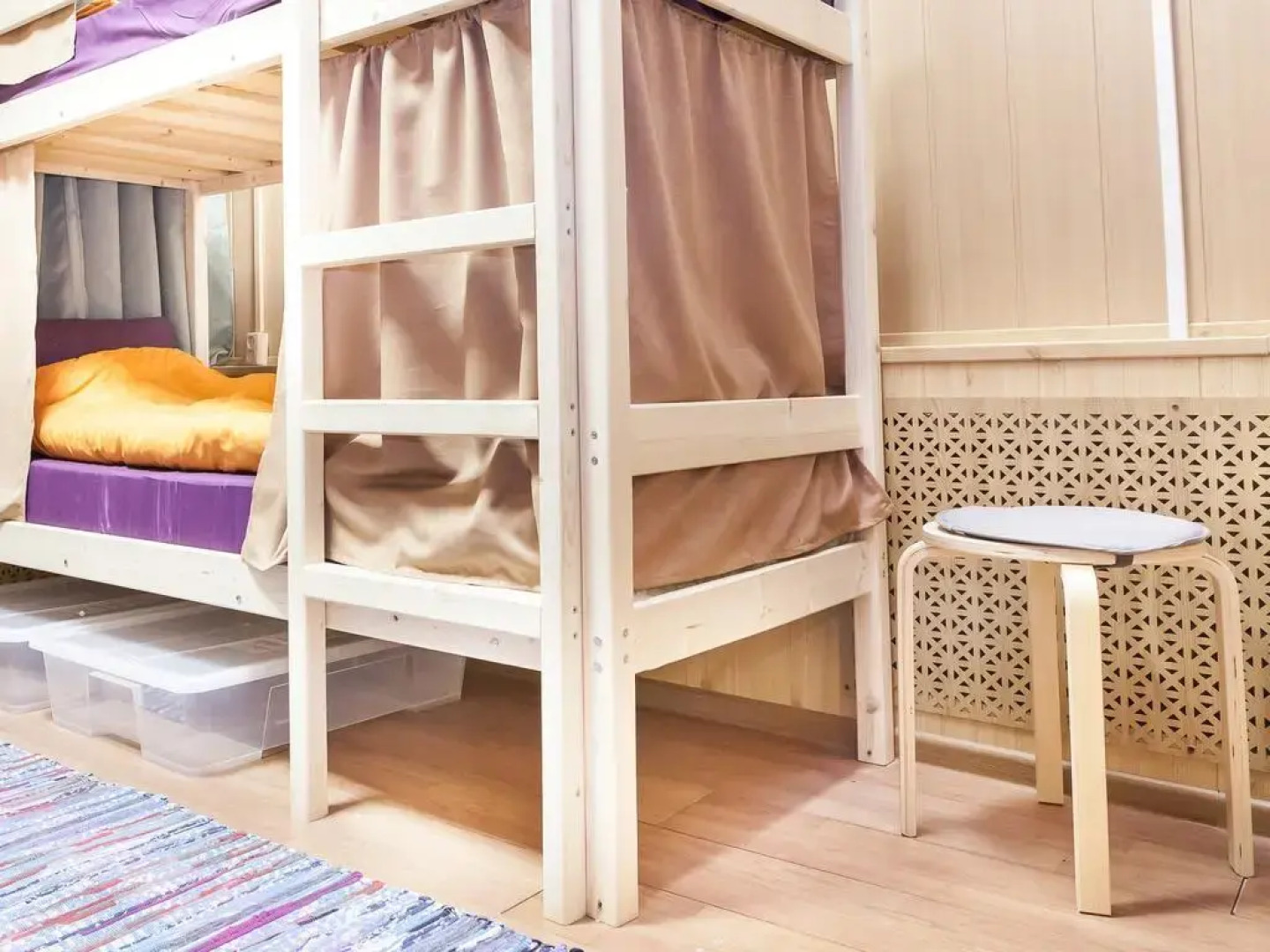 Бауманская (на ул. Бакунинская)