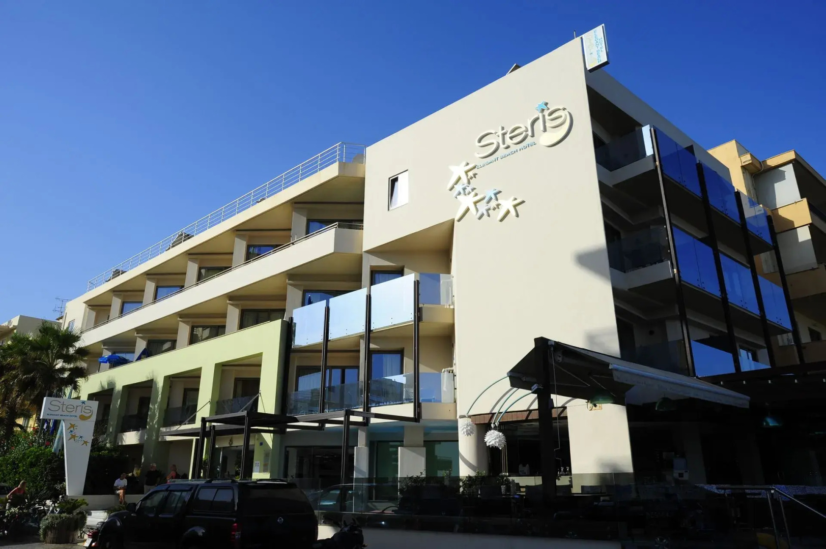Steris Elegant Beach Hotel