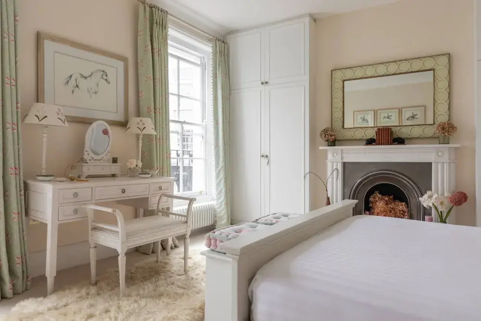 Portland Road X by Onefinestay