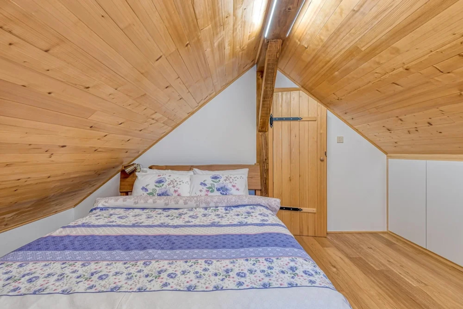 Old House Knezovo With Lovely View