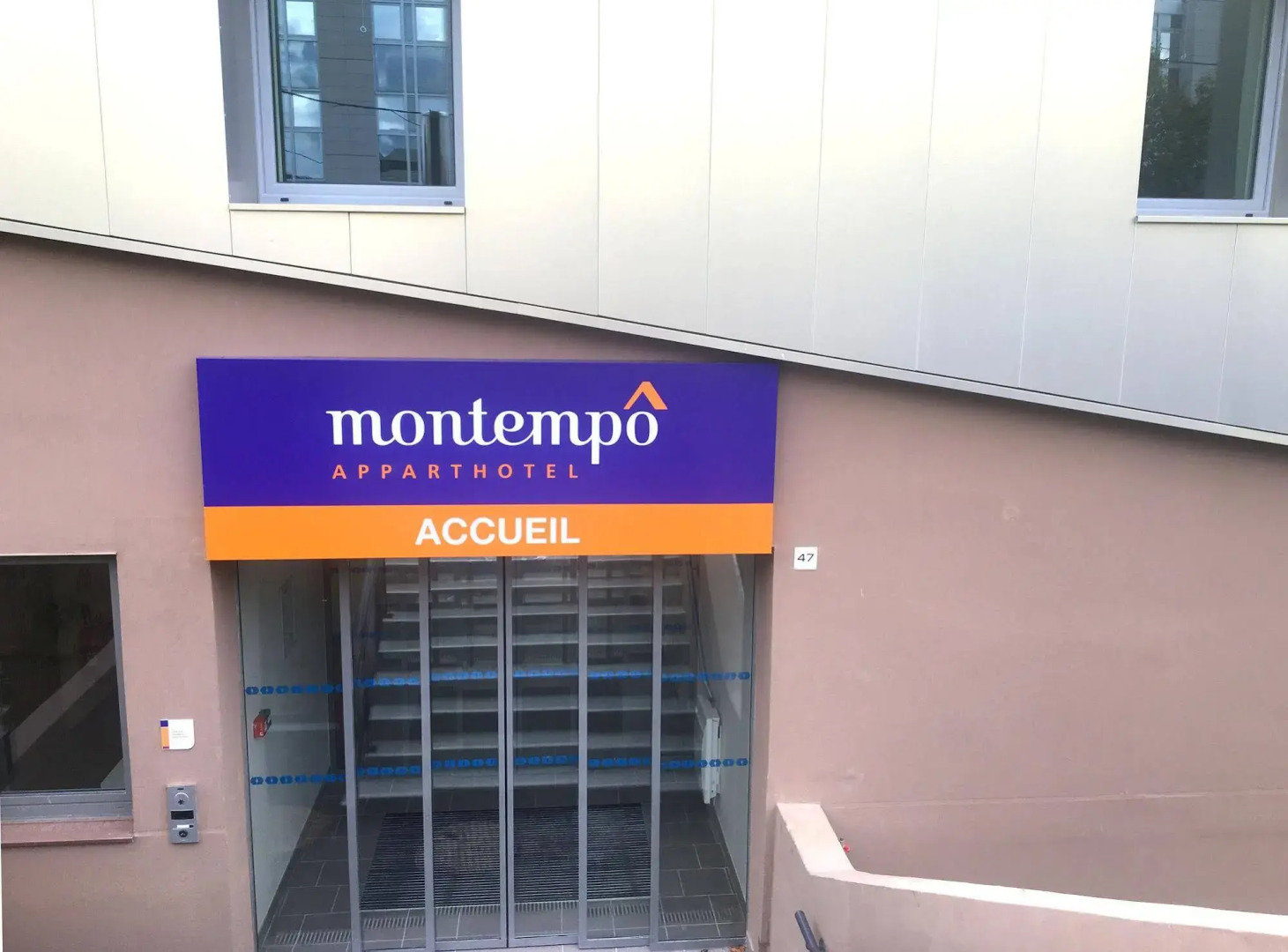 Montempô Apparthôtel Paris Vélizy