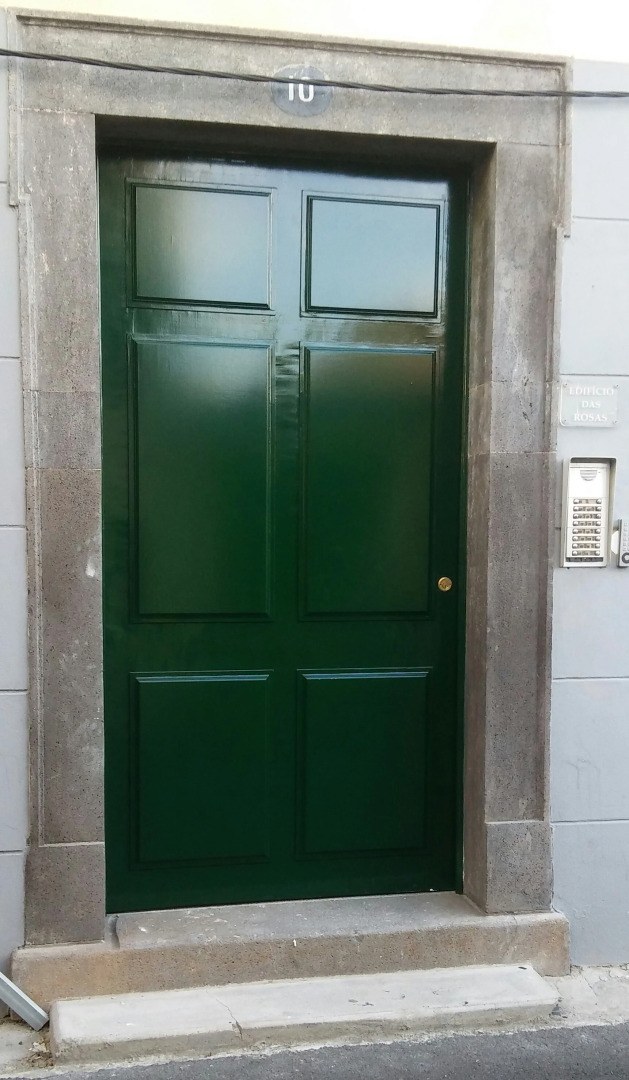 Travellers Pearl by Story Tellers