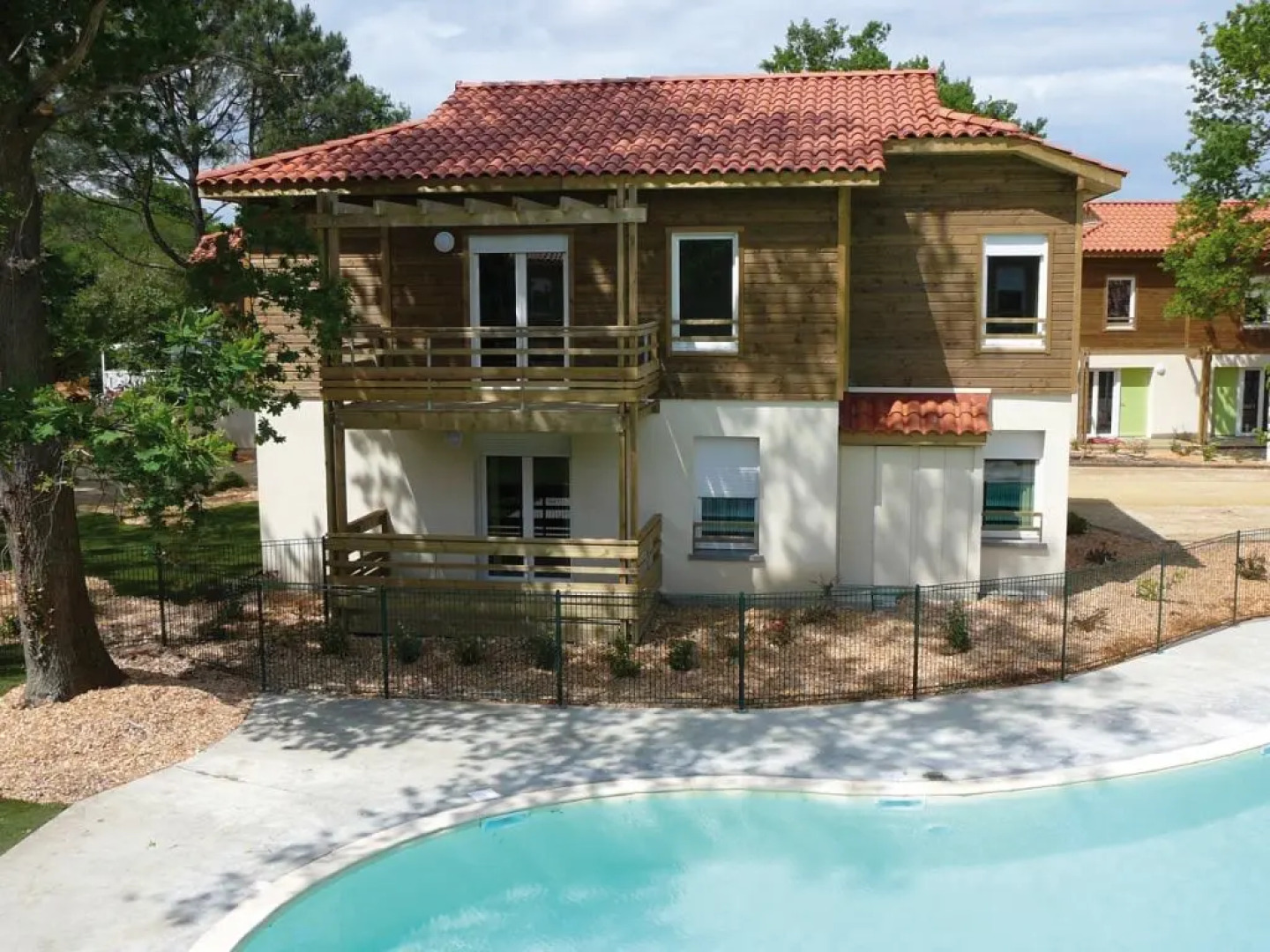 Résidence Lagrange Vacances Les Terrasses du Lac