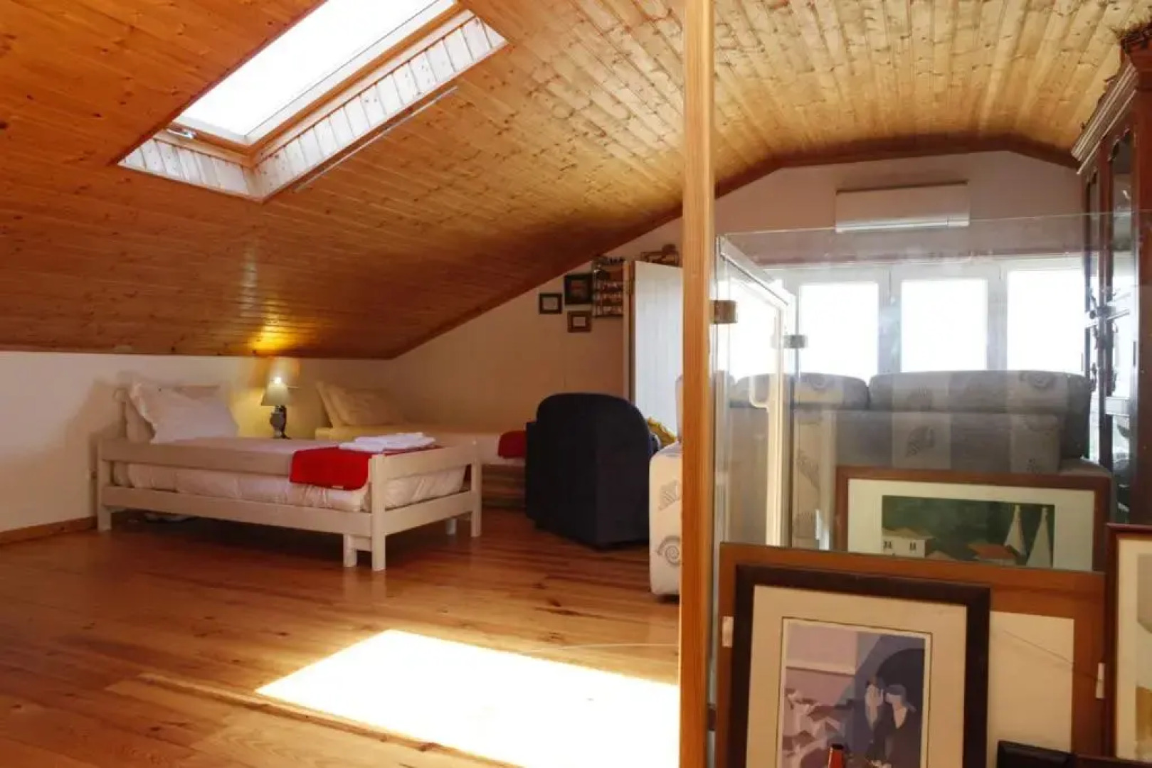 Mira Guincho house with sea view and garden