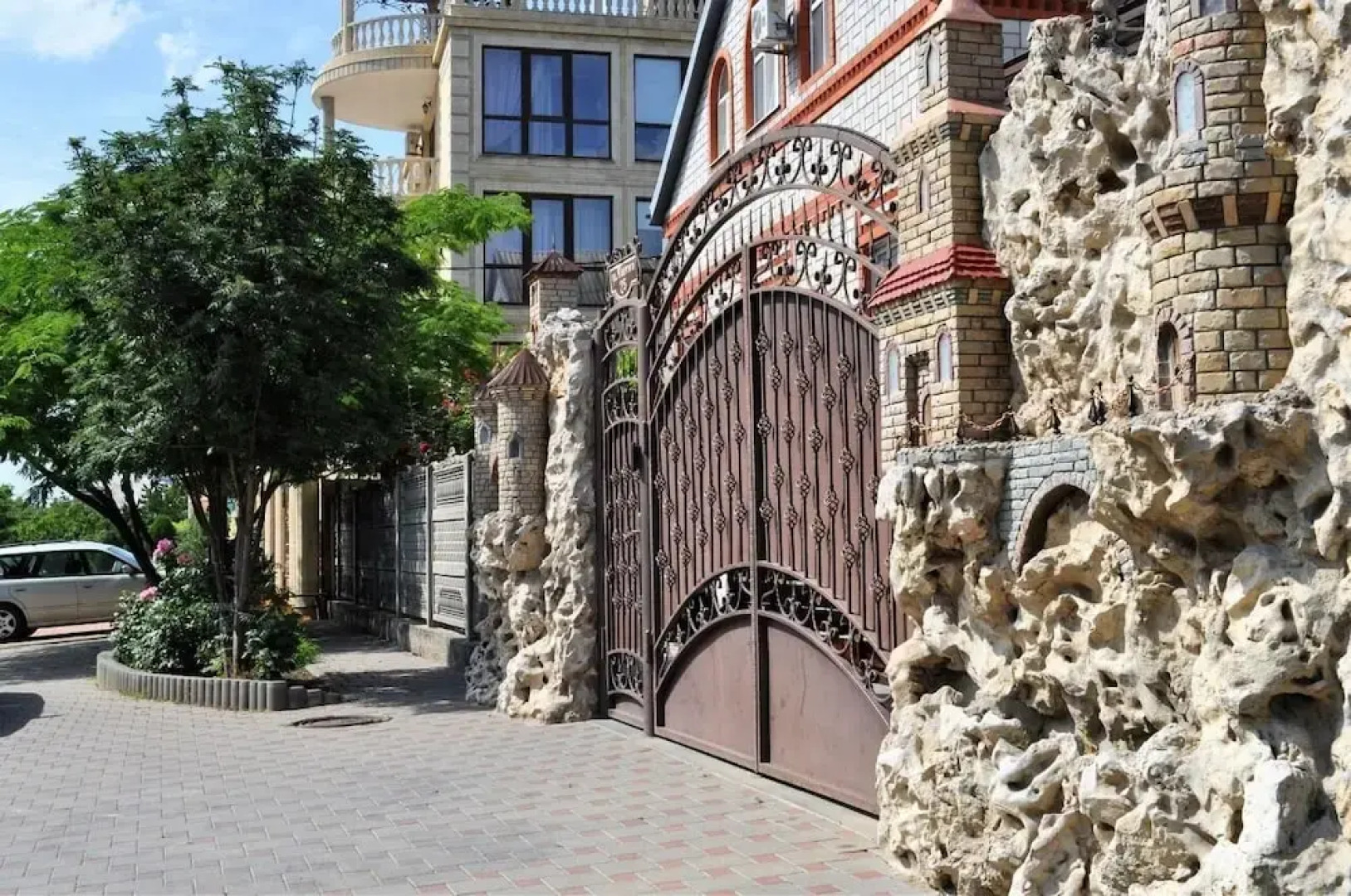 Отель Home Felis