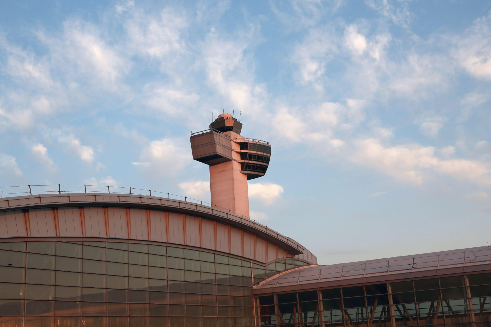 Holiday Inn Express Kennedy Airport