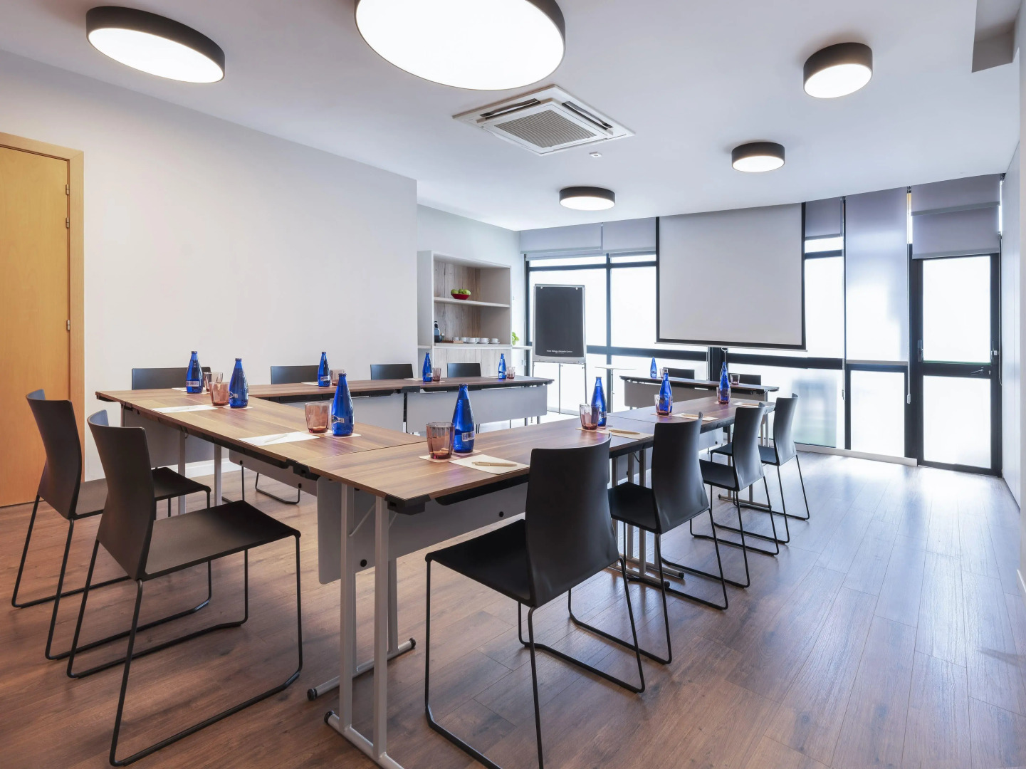 Отель Malaga Alameda Centro Affiliated by Meliá