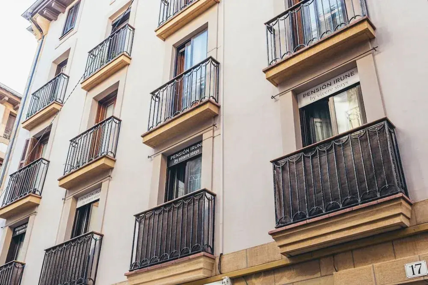 Pensión Irune by Vivere Stays