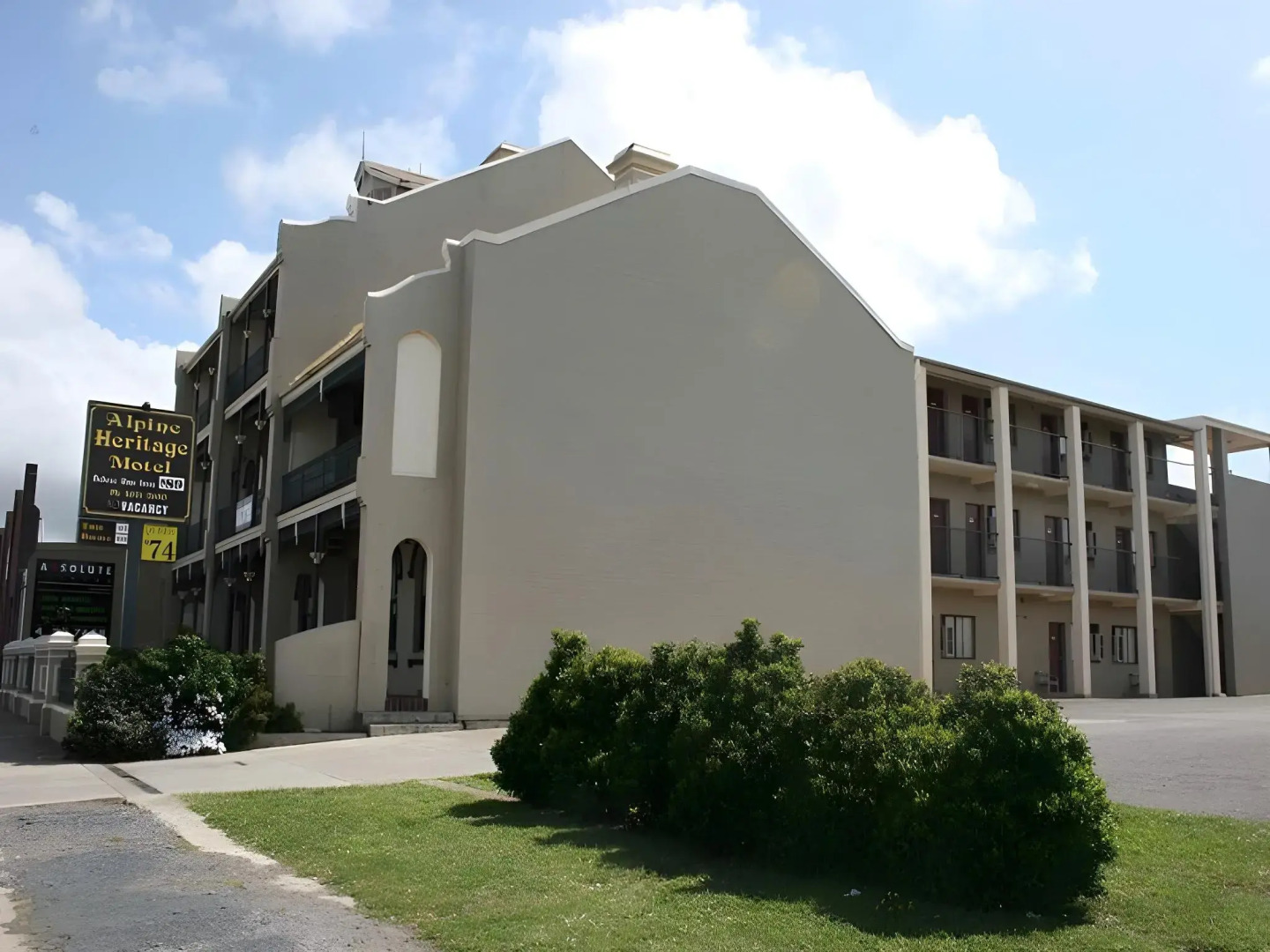 Alpine Heritage Motel