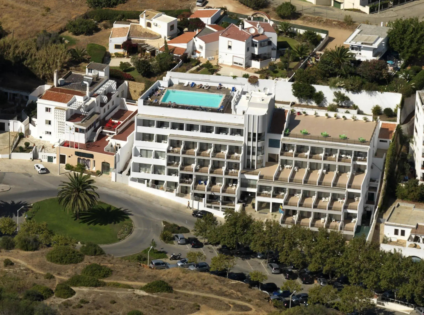 Carvi Beach Hotel